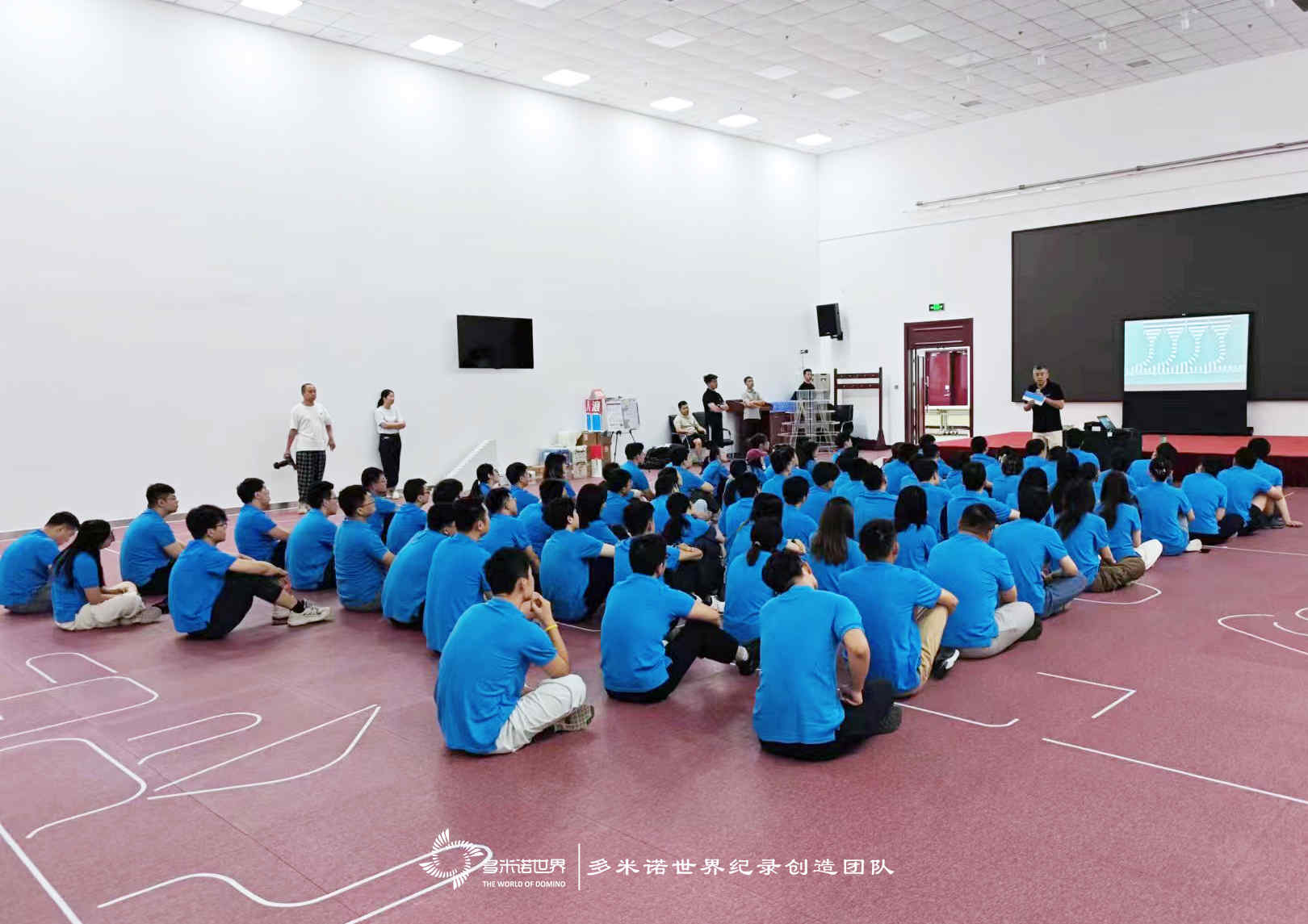 “后浪入海”中國(guó)海油多米諾團(tuán)隊(duì)挑戰(zhàn)活動(dòng)